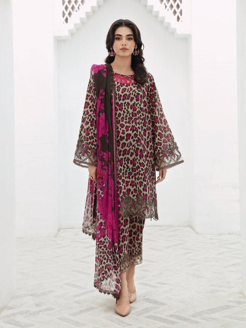 Baroque 90/88 Printed Lawn Unstitched 3 Pcs Suit For Women-BE2910/LV226