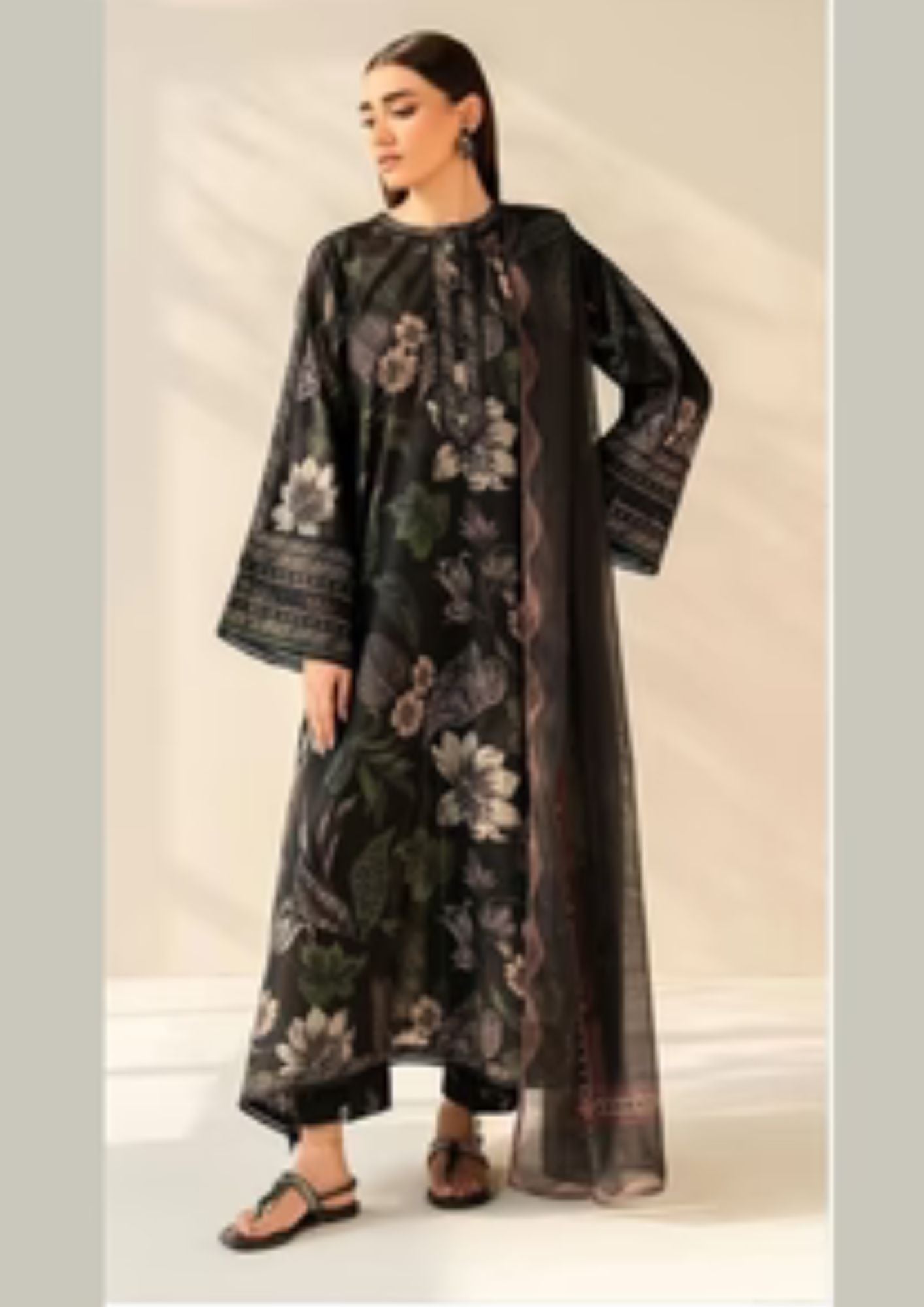 BAROQUE KHADDAR WINTER COLLECTION LV-3050/22