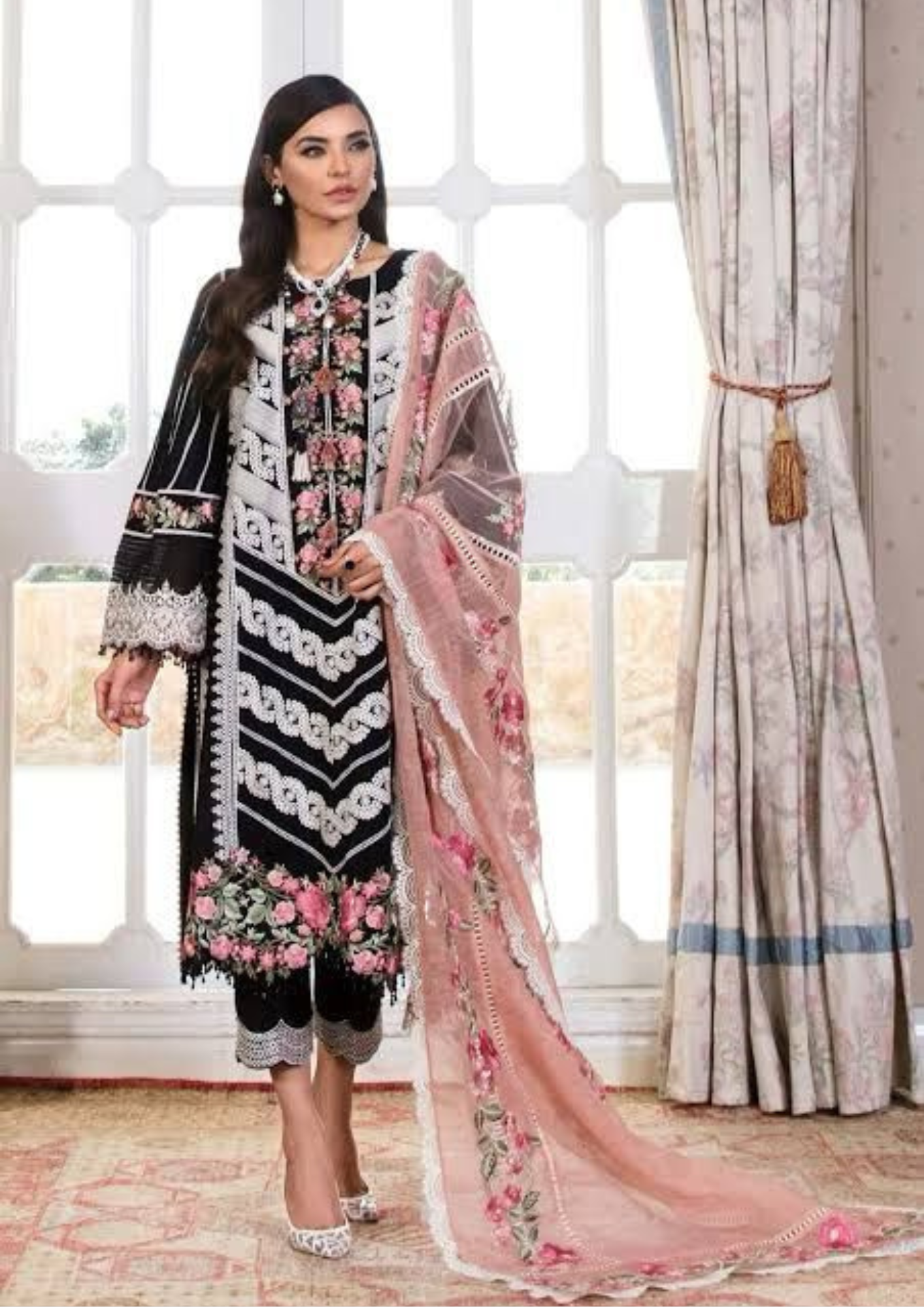 CHRIMSON PREMIUM LUXURY WINTER COLLECTION LV-3350