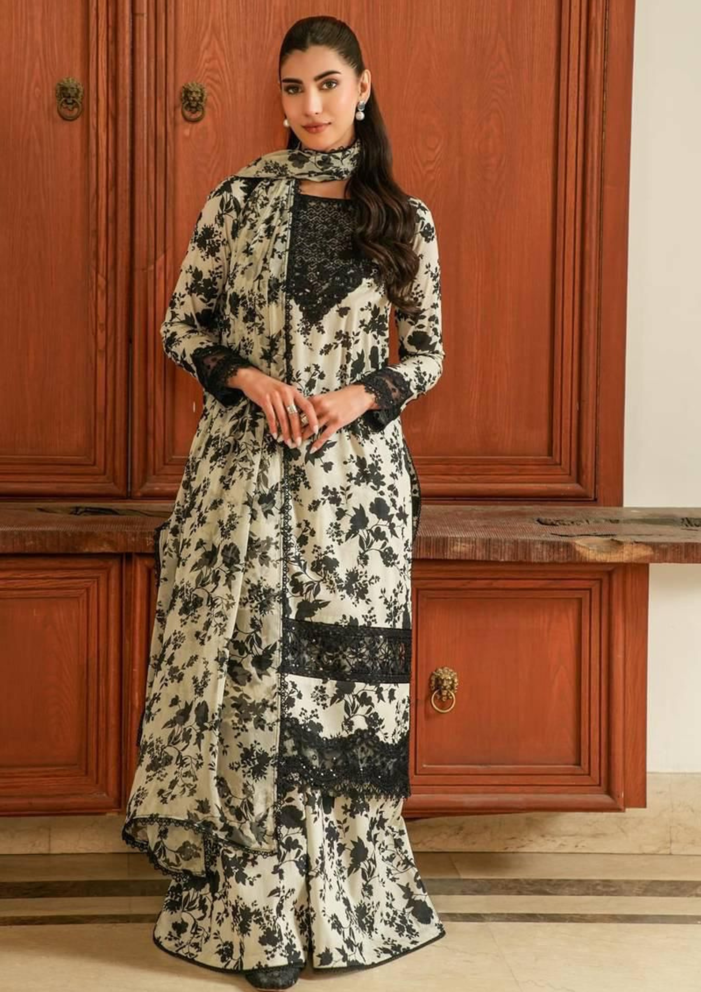 ANEELA'S LATEST WINTER COLLECTION LV-3050/28