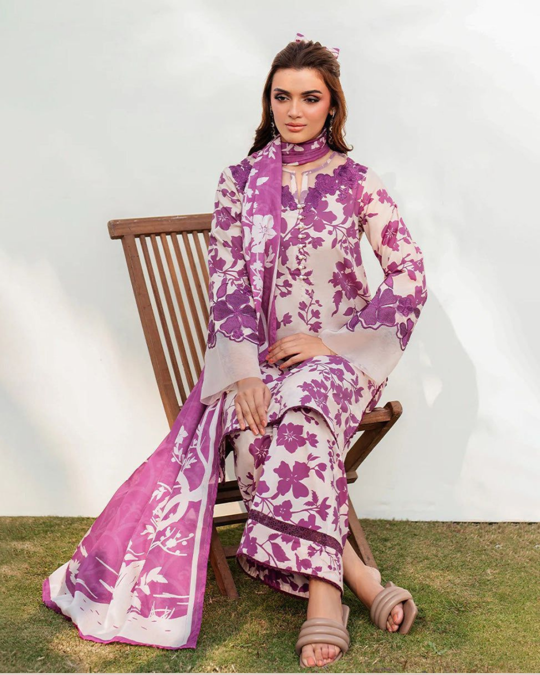 BAROQUE WINTER COLLECTION LV-3300/7